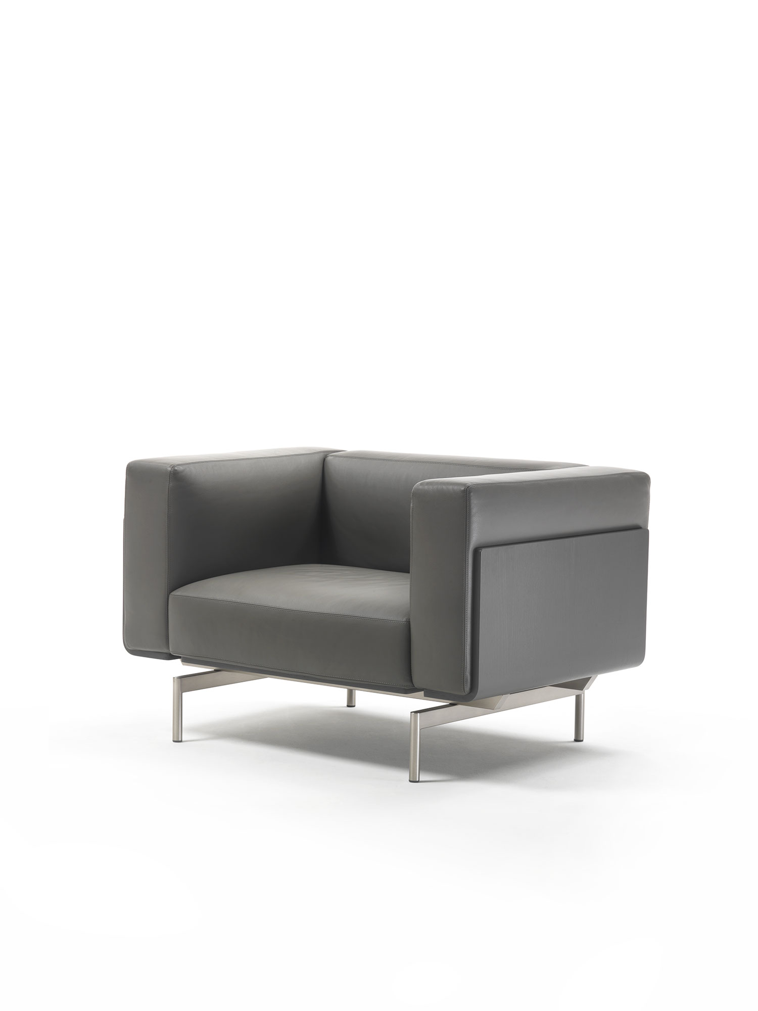 Img002 L Sofa Armchair 112x78
