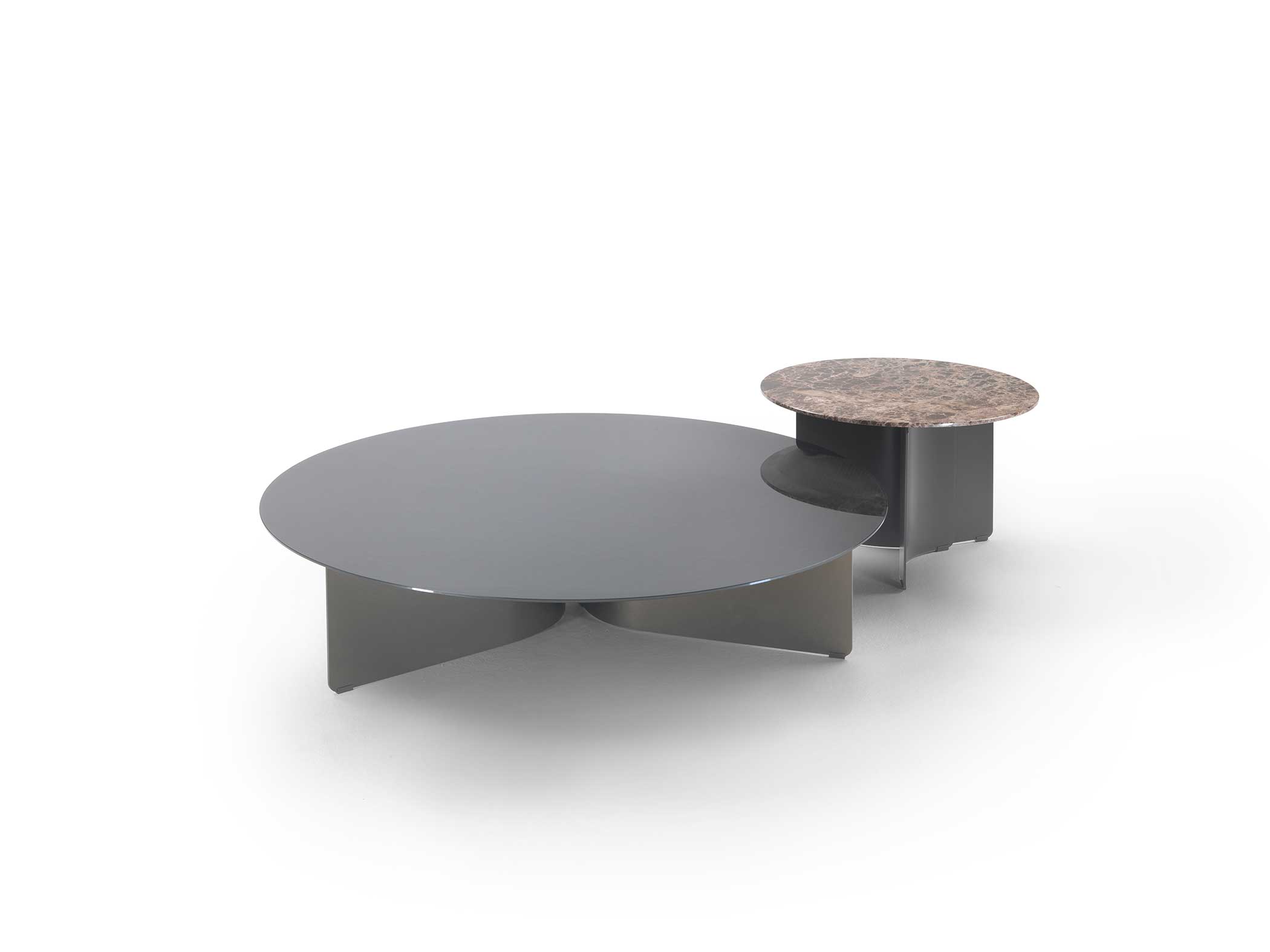 Img046 Wave Coffee Tables D120x27 OPM19 OPV4 D50x47h OPM9 OPP3