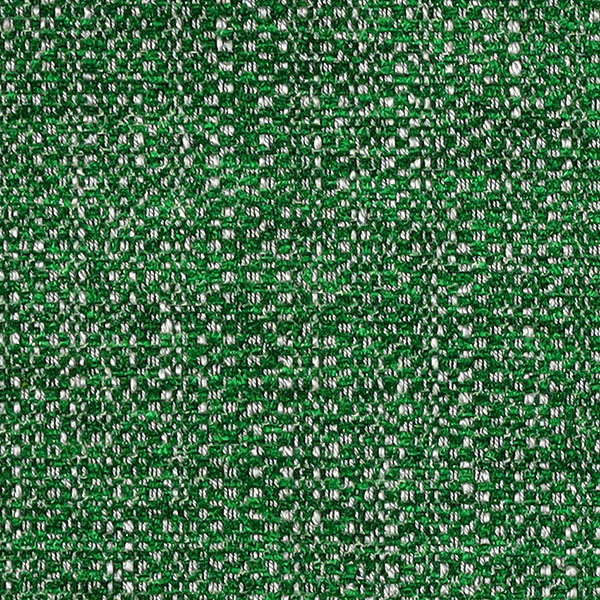 08-26_Hira_Fabric_Cat